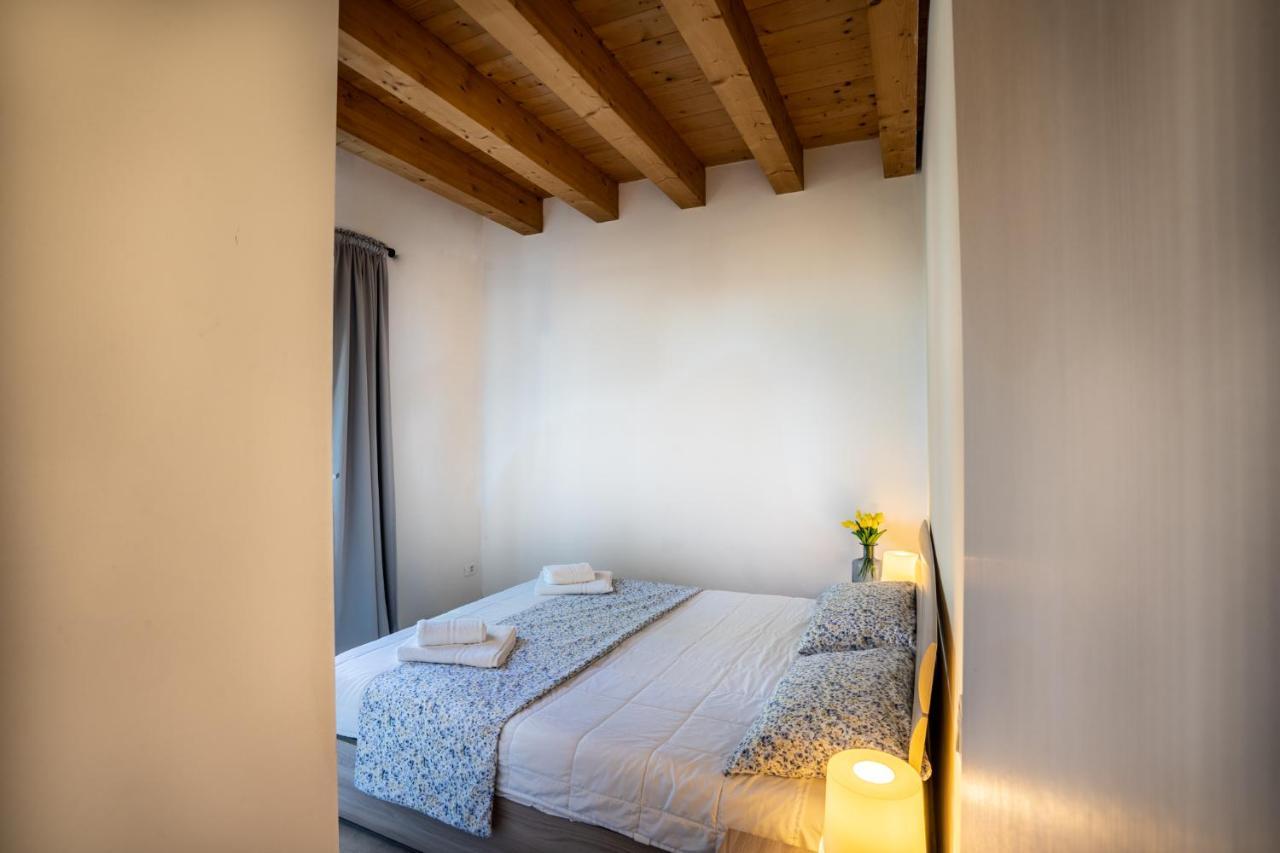 Casa Tina Holiday Home Diano dʼAlba Exterior foto
